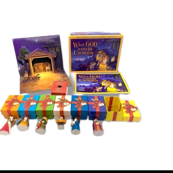 What God Wants for Christmas An Interactive Kid Friendly Nativity Complete - Picture 10 of 13